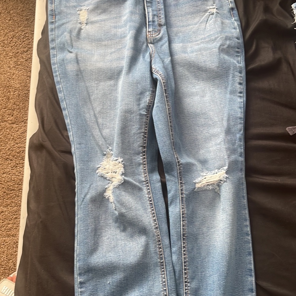 Jeans - Picture 3 of 8